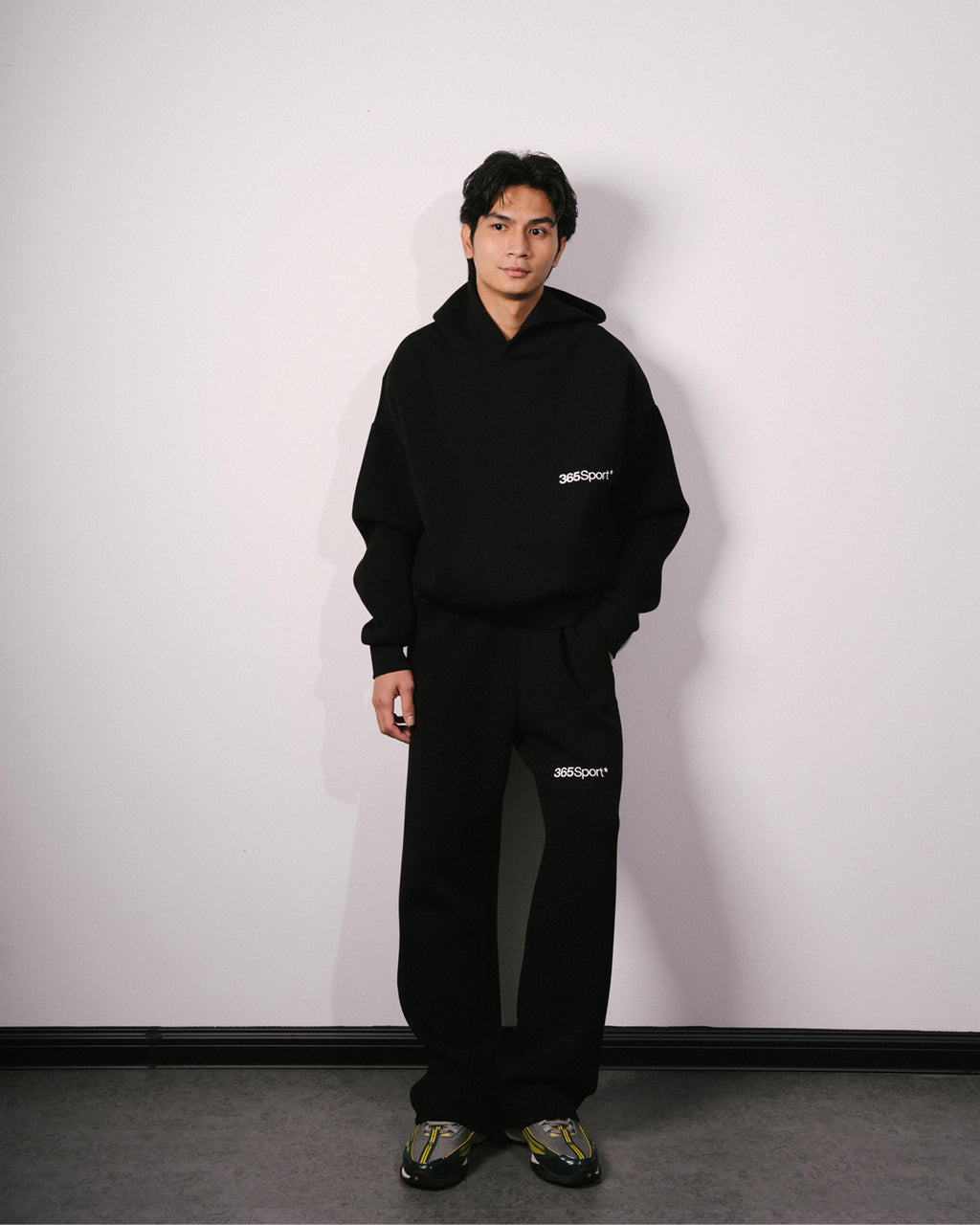 Scuba Pullover Black