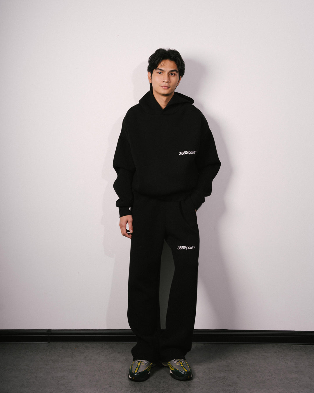 Scuba Pullover Black